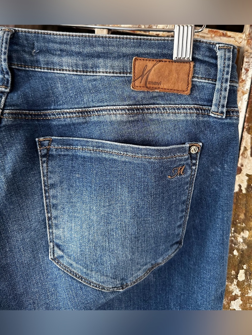 Mavi Emma Slim Boyfriend Jeans Medium Wash Stretch Denim Women’s 29 - Picture 5 of 7